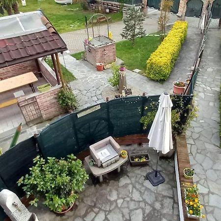 Casa Appartamento Vacanze La Fermata Delle Rondini Castello di Annone Ngoại thất bức ảnh