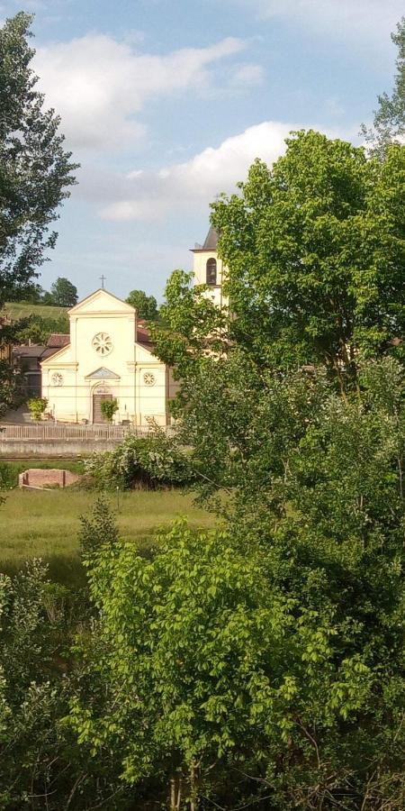 Casa Appartamento Vacanze La Fermata Delle Rondini Castello di Annone Ngoại thất bức ảnh