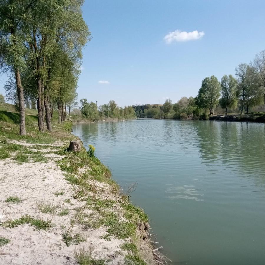 Casa Appartamento Vacanze La Fermata Delle Rondini Castello di Annone Ngoại thất bức ảnh