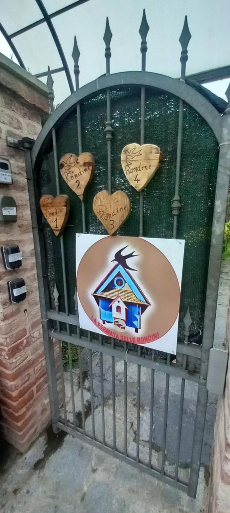 Casa Appartamento Vacanze La Fermata Delle Rondini Castello di Annone Ngoại thất bức ảnh