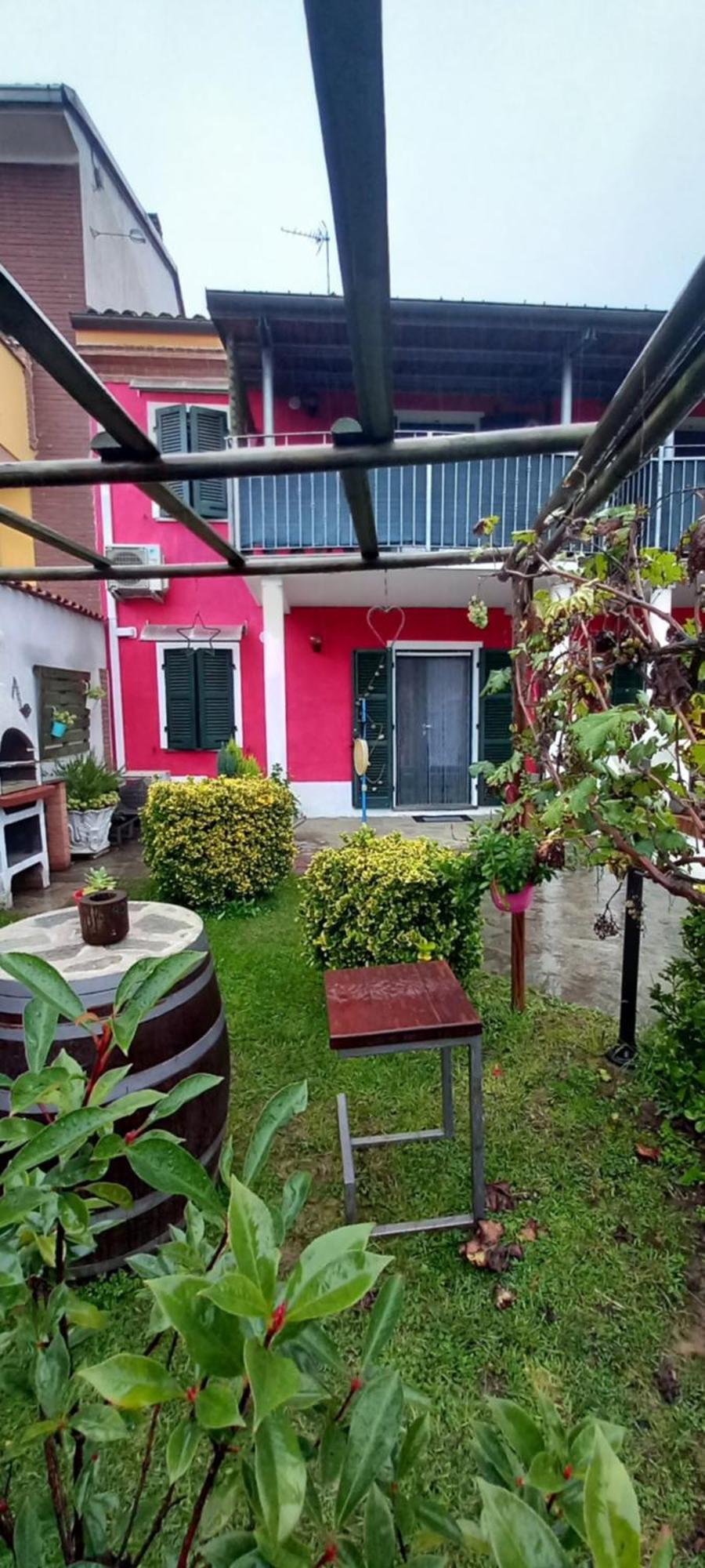 Casa Appartamento Vacanze La Fermata Delle Rondini Castello di Annone Ngoại thất bức ảnh